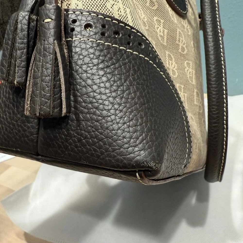 Dooney & Bourke HP785 Y8 Medium Domed Satchel Handbag Purse Mushroom New Tags